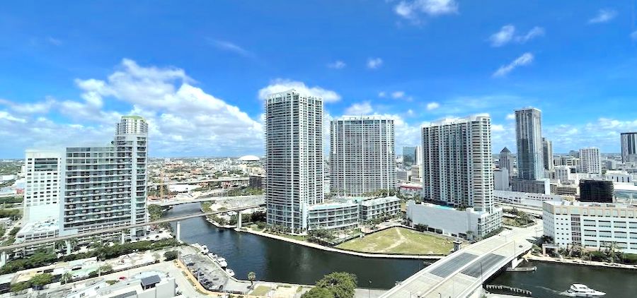 Brickell On The River Condos for Sale – 41 SE 5th St, Miami, FL
