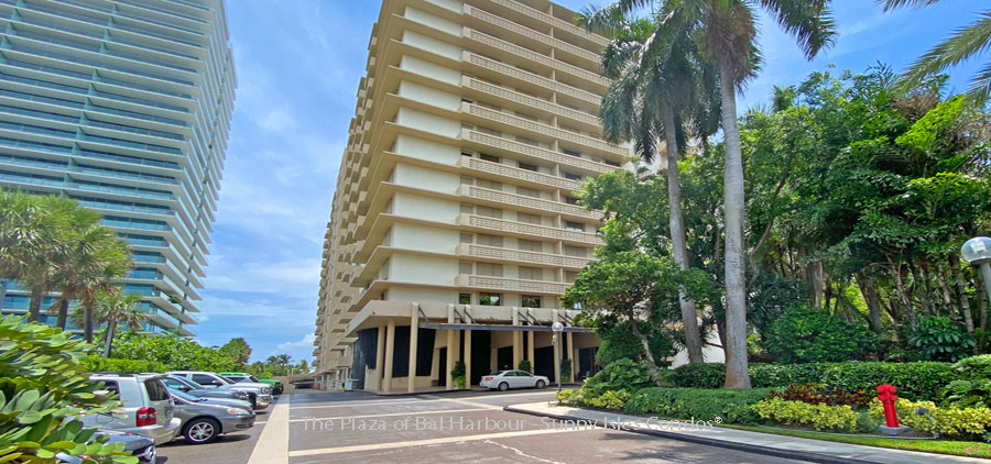 the plaza of bal harbour apartment building
